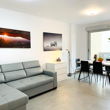 Magnifico Apartamento De Planta Alta La Isla Torrevieja Exterior photo